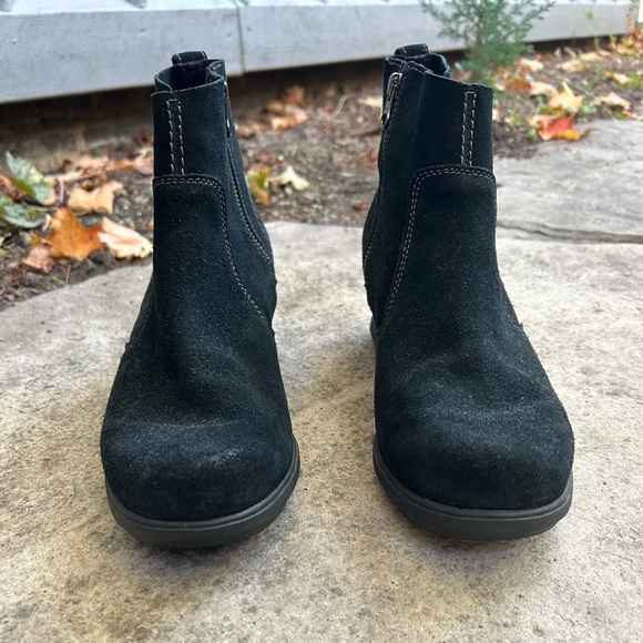 Sorel Evie Chelsea Wedge boots - size 9.5 - Picture 3 of 9